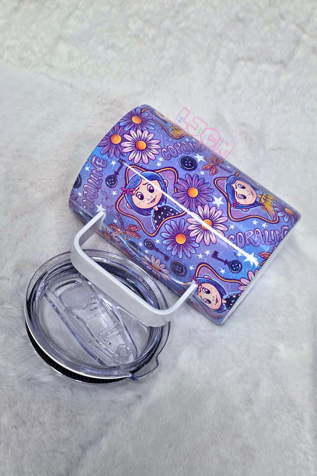 BUTTON GIRL MUG