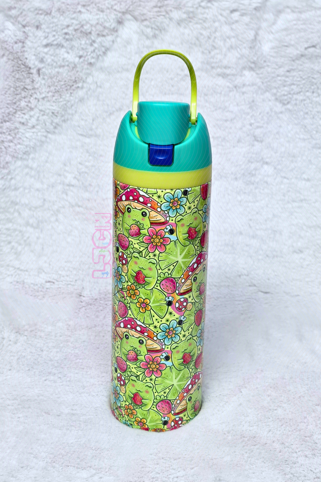 FROG STRAWBERRY WATER BOTTLE