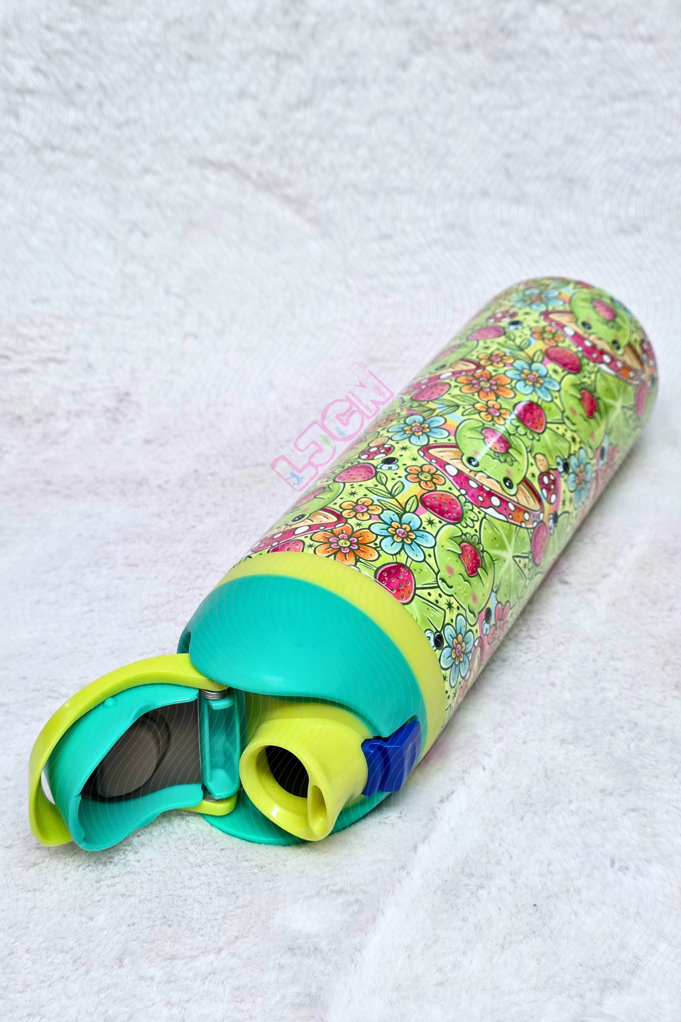 FROG STRAWBERRY WATER BOTTLE