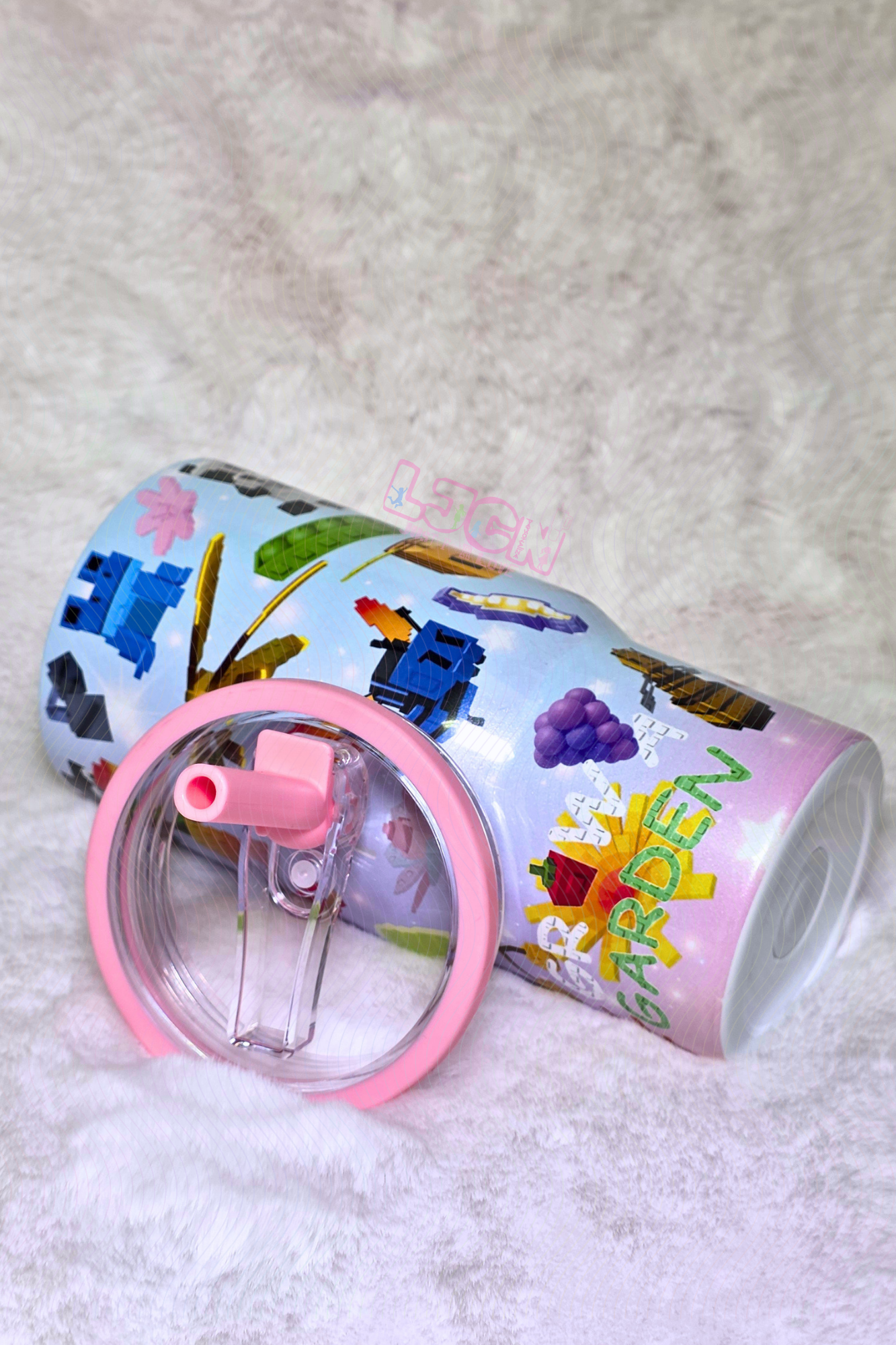 GARDEN GAME FLIP STRAW TUMBLER WITH SIDE HANDLE